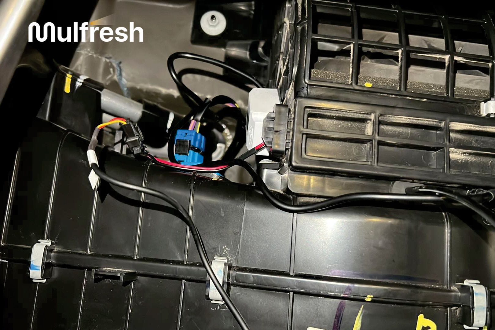 án cố định bộ khử mùi Plasma